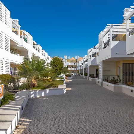 19 * Cabanas De Tavira